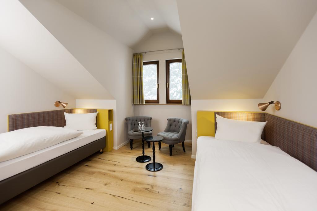 Hotel Zum Taufstein Sparhof Ngoại thất bức ảnh